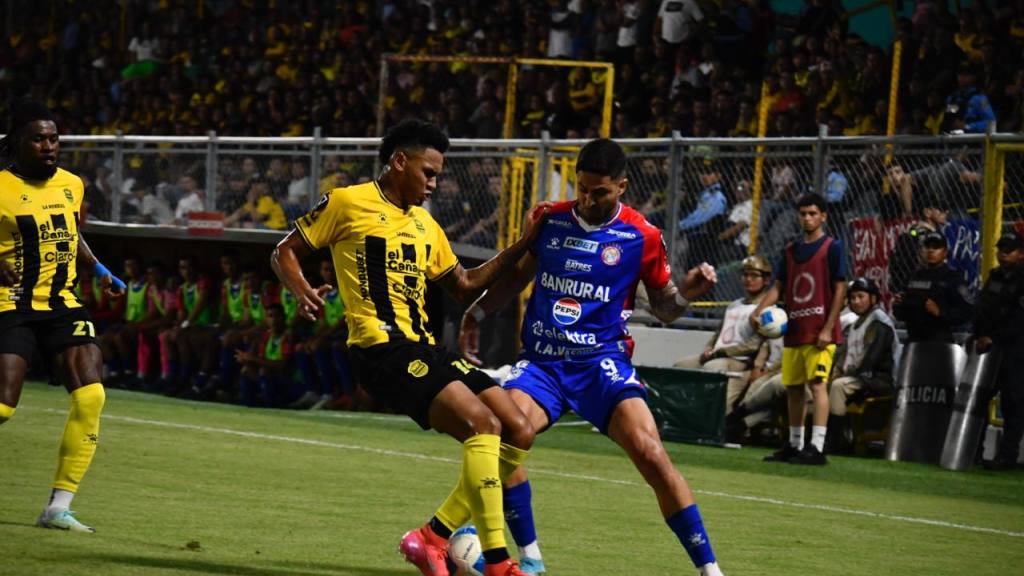 Copa Centroamericana: Real España vs. Xelajú  | Adriana Ramos 