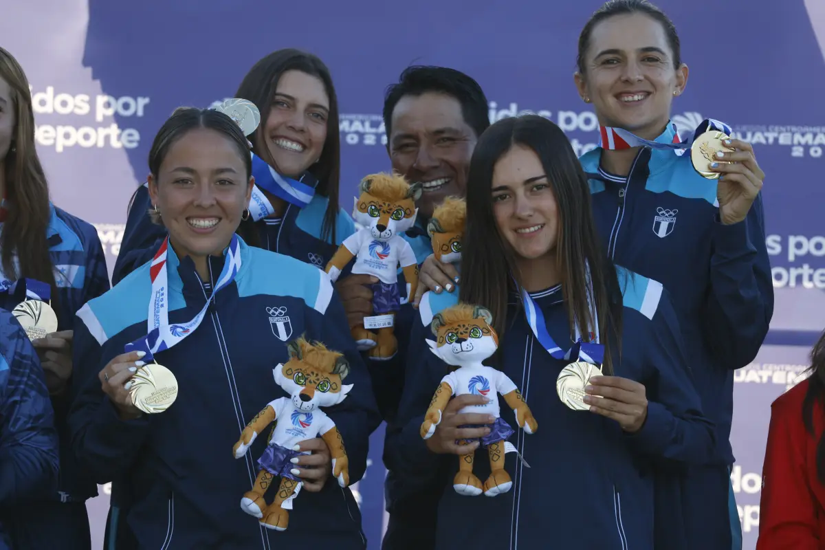 El equipo de tenis de Guatemala ha sido parte importante de estas primeras 200 medallas para el país. 