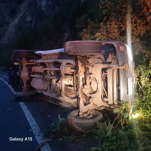 . ,Bomberos Voluntarios