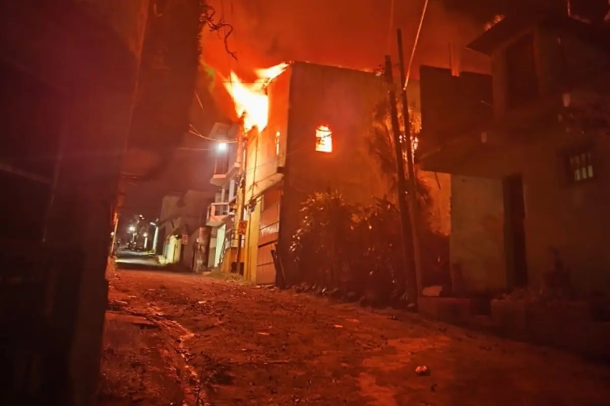 Vecinos compartieron imágenes del siniestro en el barrio Bella Vista de Cobán, Alta Verapaz., Grupo de vecinos.