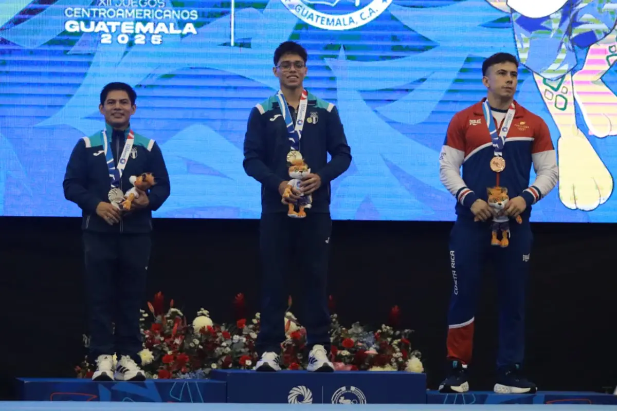 Jaycko Bourdet es junto a Érick Gordillo los mejores atletas en primeros días de Juegos Centroamericanos 2025