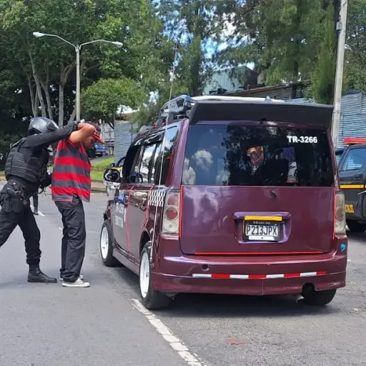 Las fuerzas de seguridad realizan los operativos con el fin de prevenir actos delictivos. ,PNC de Guatemala.