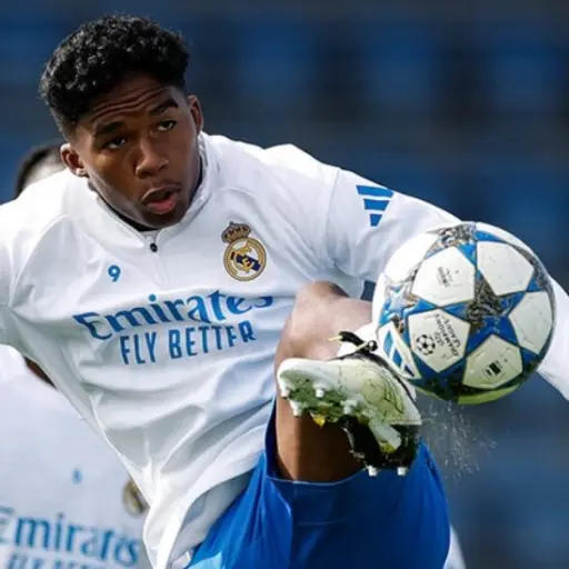 Endrick pide al Real Madrid salir cedido en enero, según la prensa brasileña 