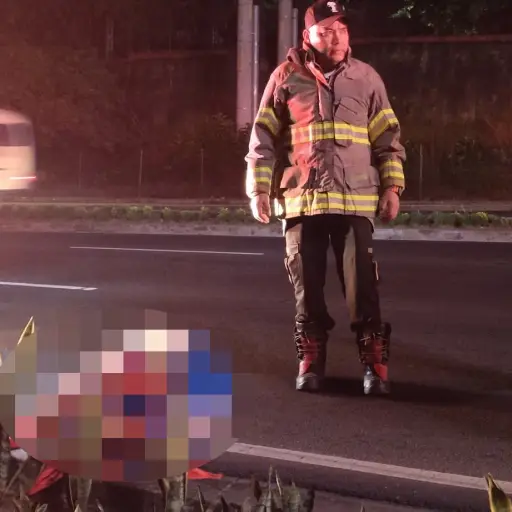 El cuerpo fue hallado en el bulevar El Naranjo durante horas de la madrugada. ,Bomberos Voluntarios