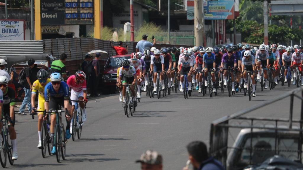 Sexta etapa de la 64 edición de la Vuelta a Guatemala | Alejandro Chet