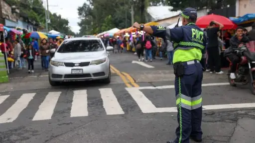 Aproximadamente 700 agentes de la PMT capitalina participarán en el operativo por el Día de los Santos.
