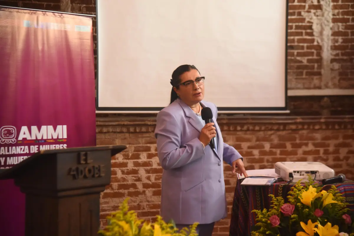 La presidenta en funciones del TSE, Blanca Alfaro, dio un discurso durante el conservatorio., Omar Solís.