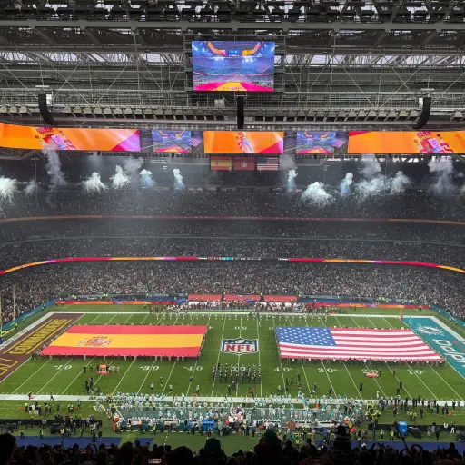 Estadio Santiago Bernabéu se vistió de gala para recibir la NFL - NFL