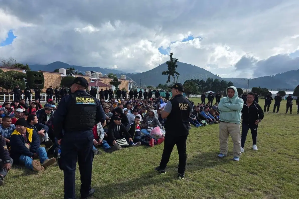 El conteo de reos se realizó en un área verde del centro carcelario., DGSP