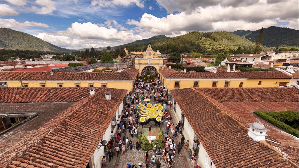 Festival de las Flores recibió a más de 300 mil visitantes | Municipalidad de Antigua Guatemala