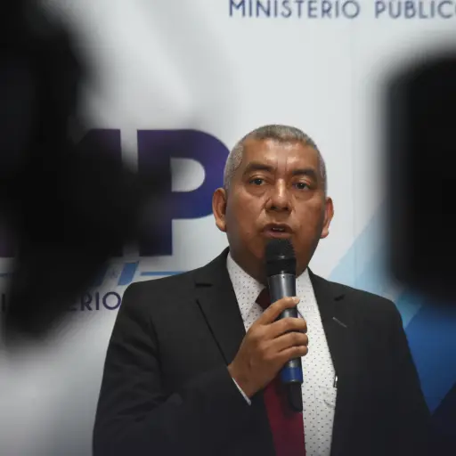 El jefe de la FECI, Rafael Curruchiche, en la conferencia de prensa para exponer avances del caso Unops: Corrupción Presidencial, el lunes 17 de noviembre. ,Omar Solís/Emisoras Unidas