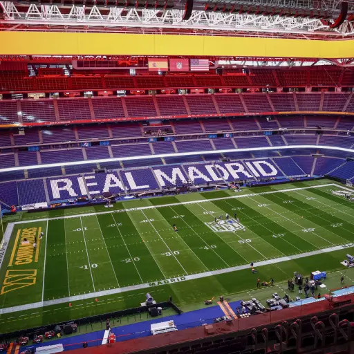 El estadio Santiago Bernabéu listo para recibir un partido de la NFL - EFE