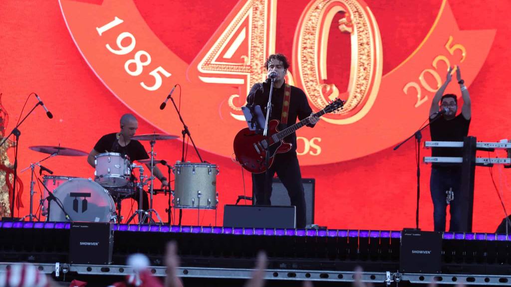 Inauguración del Árbol Gallo enciende la época navideña 2025 | Álex Meoño