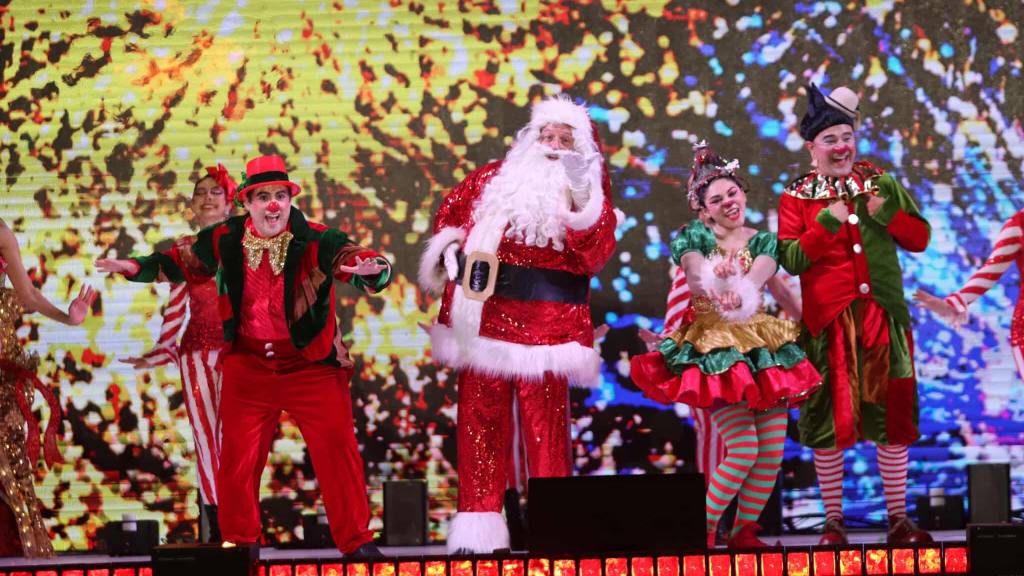 Inauguración del Árbol Gallo enciende la época navideña 2025 | Álex Meoño