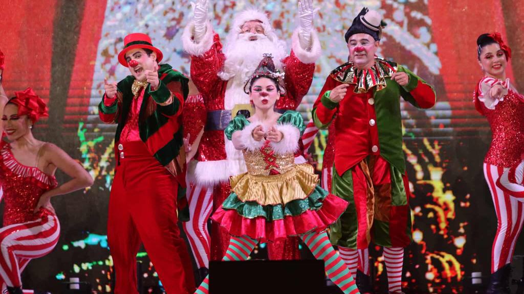 Inauguración del Árbol Gallo enciende la época navideña 2025 | Álex Meoño