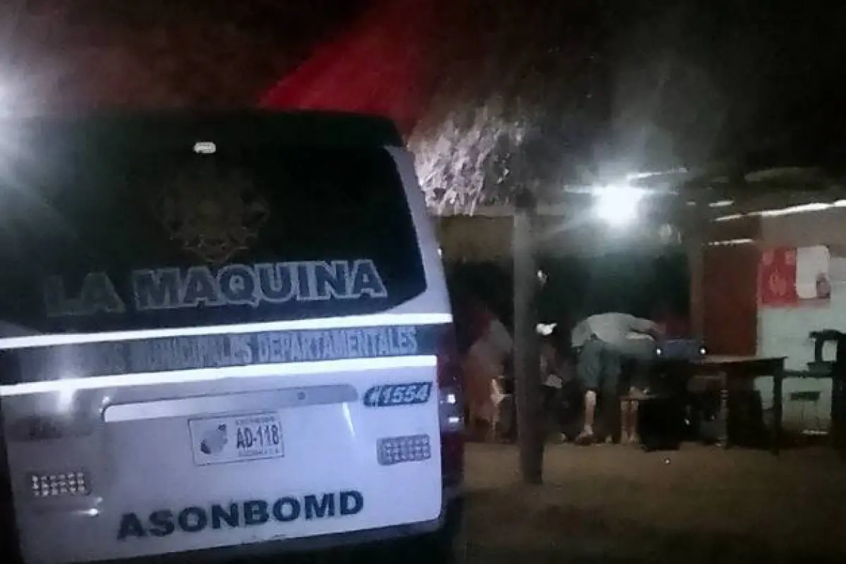 Dos personas fallecen en incidente armado dentro de una venta de bebidas alcohólicas en Suchitepéquez
