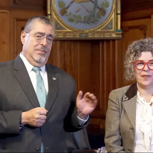 El acuerdo con EE. UU. con respecto a los aranceles fue anunciado por el presidente Bernardo Arévalo y la ministra de Economía, Gabriela García. ,Gobierno de Guatemala