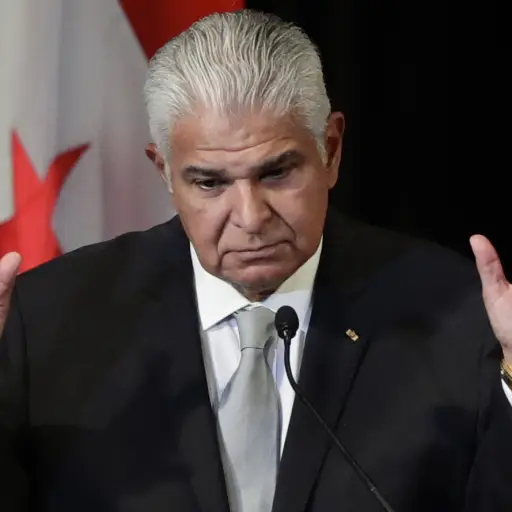 Presidente de Panamá se refirió al recibimiento que sufrió su selección en Guatemala 