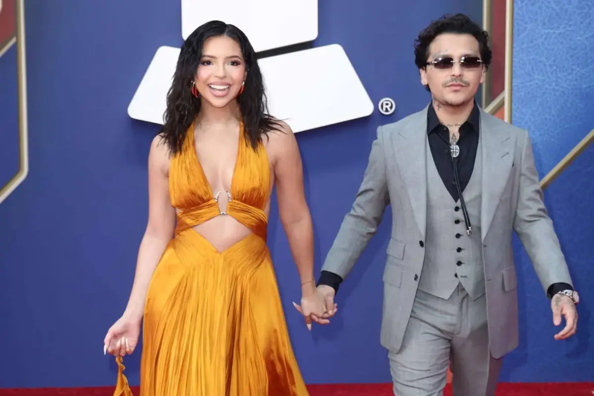 Ángela Aguilar Christian Nodal, Instagram