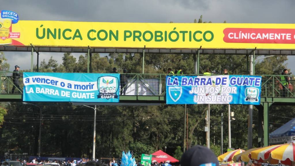 Guatemala-Panamá: Color en el estadio El Trébol  | Alex Meoño 