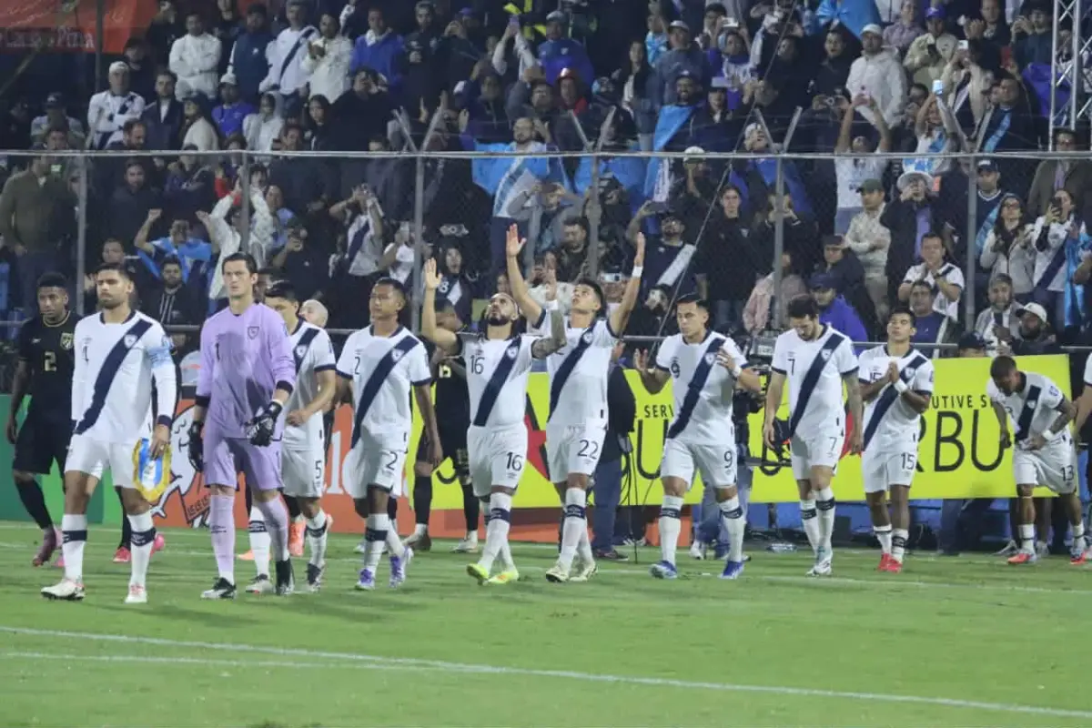 Guatemala pierde ante Panamá y queda sin posibilidades de clasificar al Mundial. , Alex Meoño.  