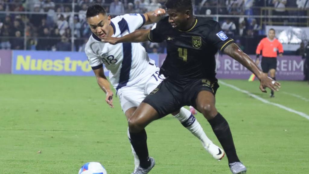 Partido entre Guatemala y Panamá por las Eliminatorias Mundialistas | Alex Meoño
