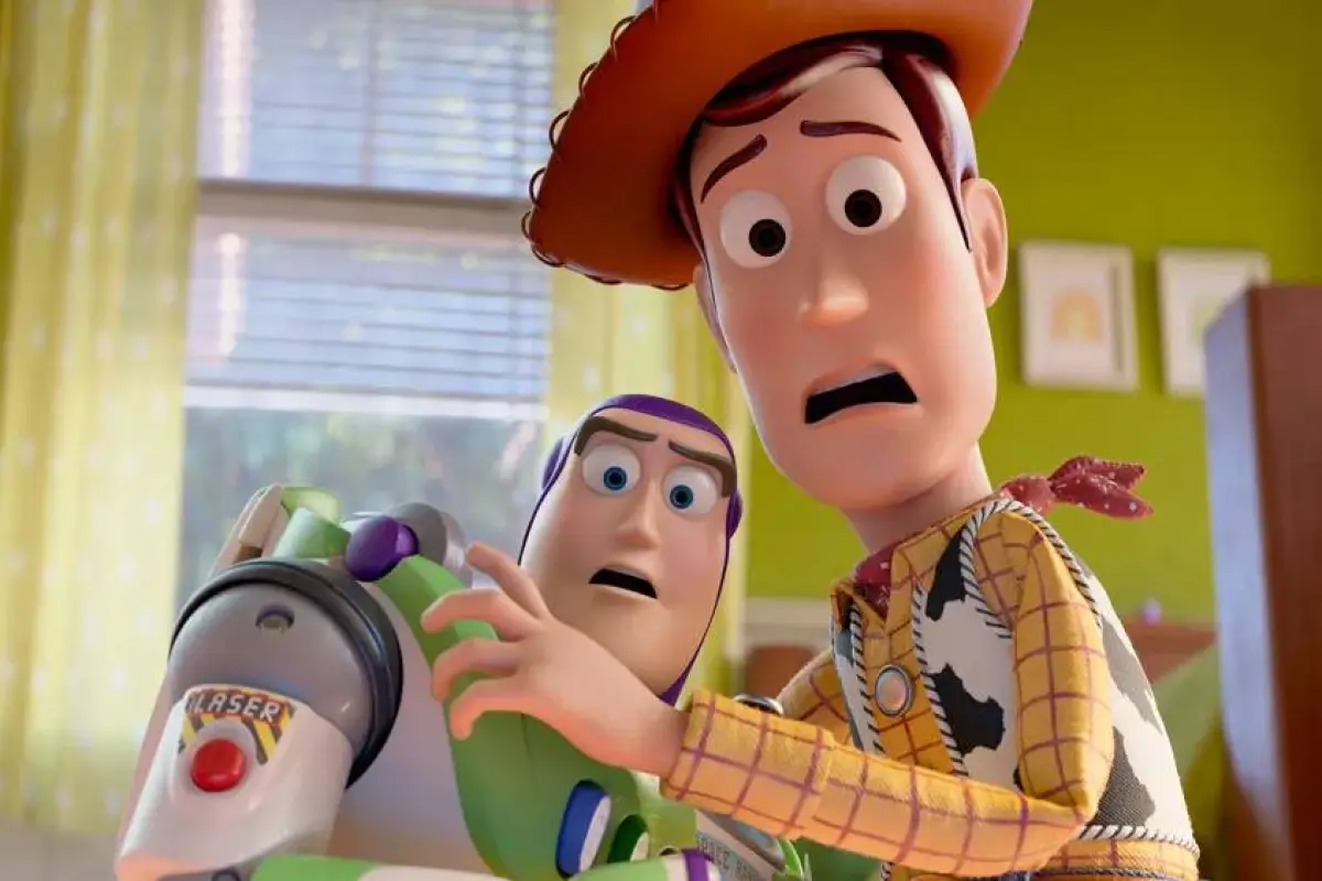 Toy Story 5, Instagram