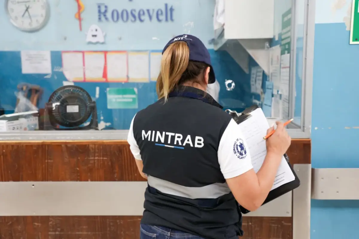 Ministerio de Trabajo hace verificación en hospital tras explosión en cohetería de San Raymundo