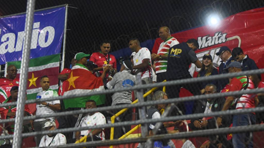 Ambiente en El Trébol para el Guatemala-Surinam | Omar Solís