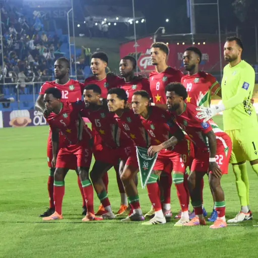 Selección de Surinam. ,Omar Solís. 