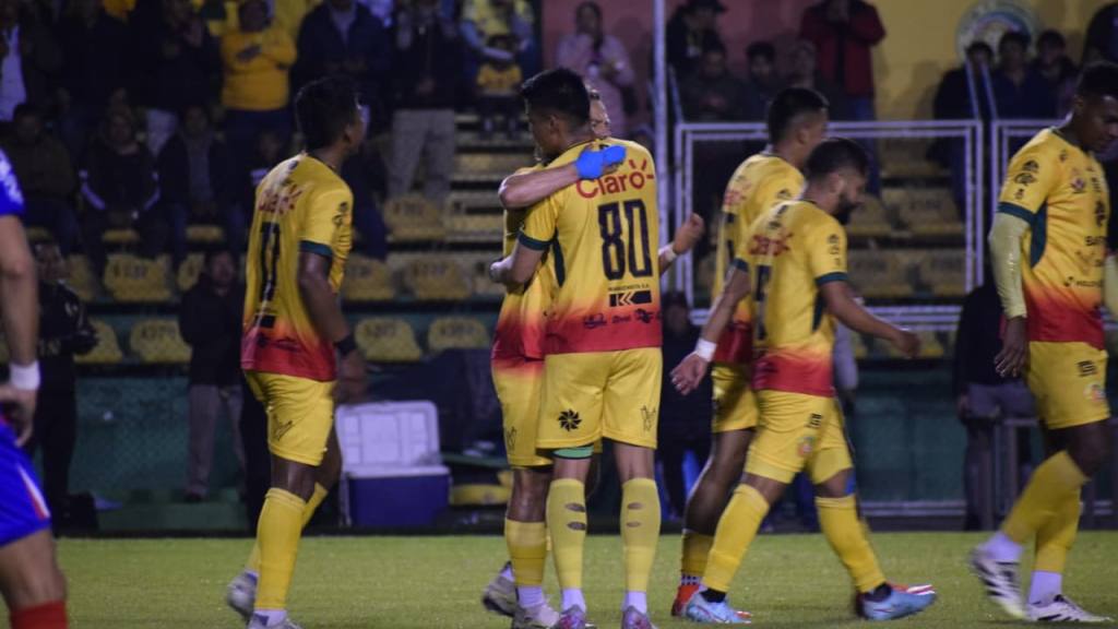 Apertura 2025: Marquense vs. Xelajú | Diego José Vásquez 