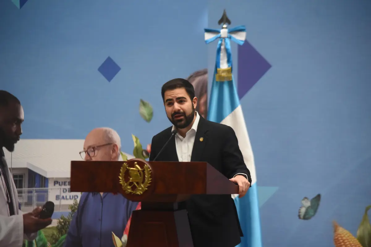 El secretario de Comunicación Social de la Presidencia, Santiago Palomo, durante la conferencia "La Ronda", en el Palacio Nacional, el 7 de noviembre., Omar Solís/Emisoras Unidas