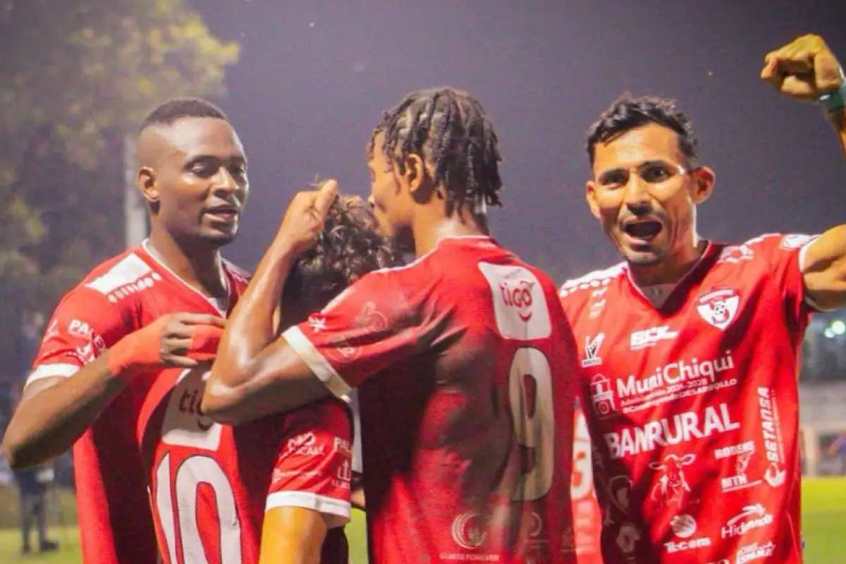 El Deportivo Sacachispas triunfó en casa 3-2 sobre Nueva Santa Rosa