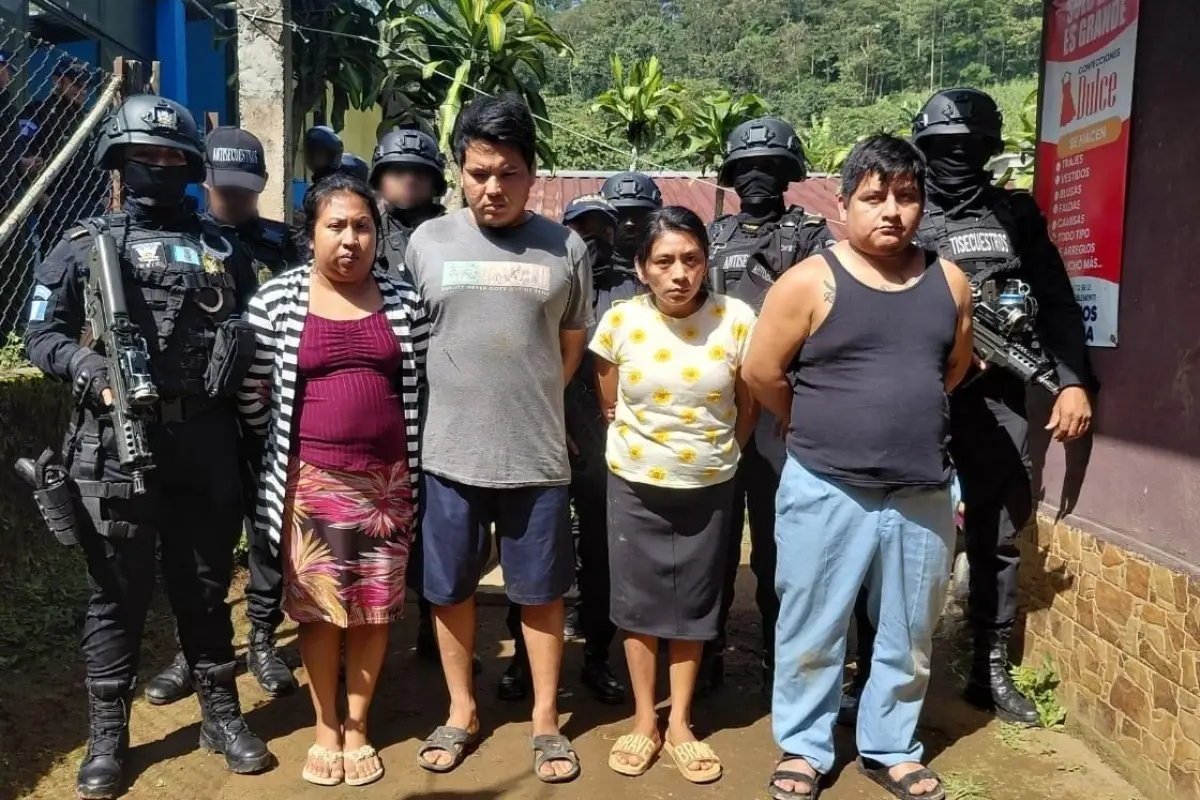La Policía capturó a cuatro presuntos secuestradores e integrantes de una estructura criminal conocida como “Los Montañeros”., Foto PNC