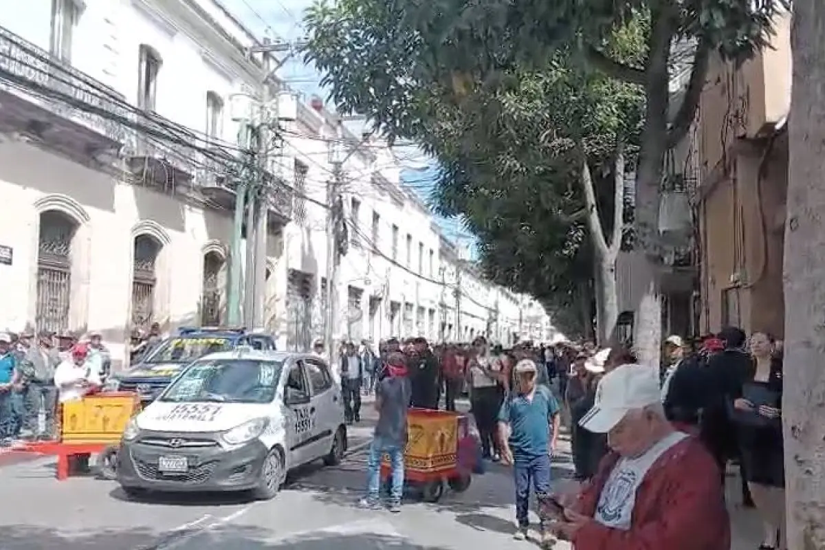 El paso está cerrado en las afueras del Congreso debido a la manifestación de veteranos., Dayana Rashón/EU