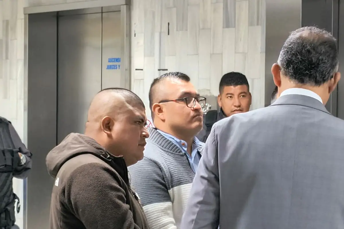 Capturados por caso de supuestas anomalías en compra de uniformes de la PNC., Ángel Oliva/EU