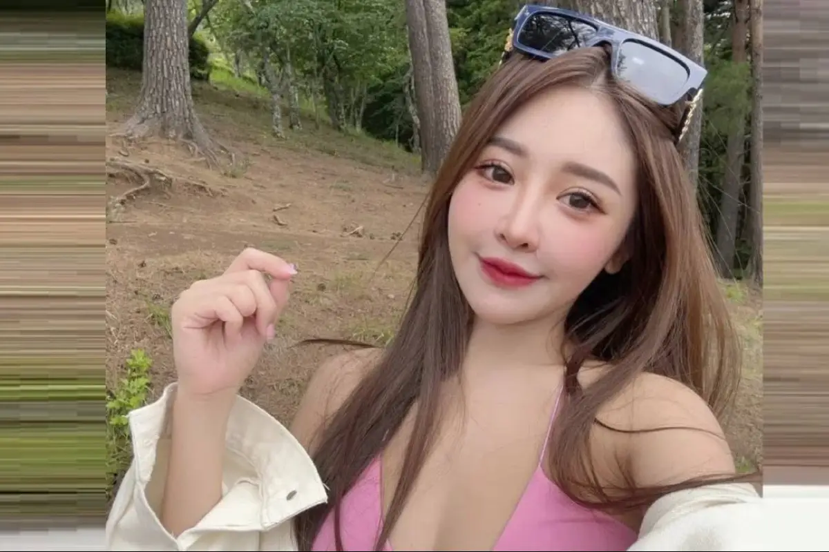 Iris Hsieh, Instagram