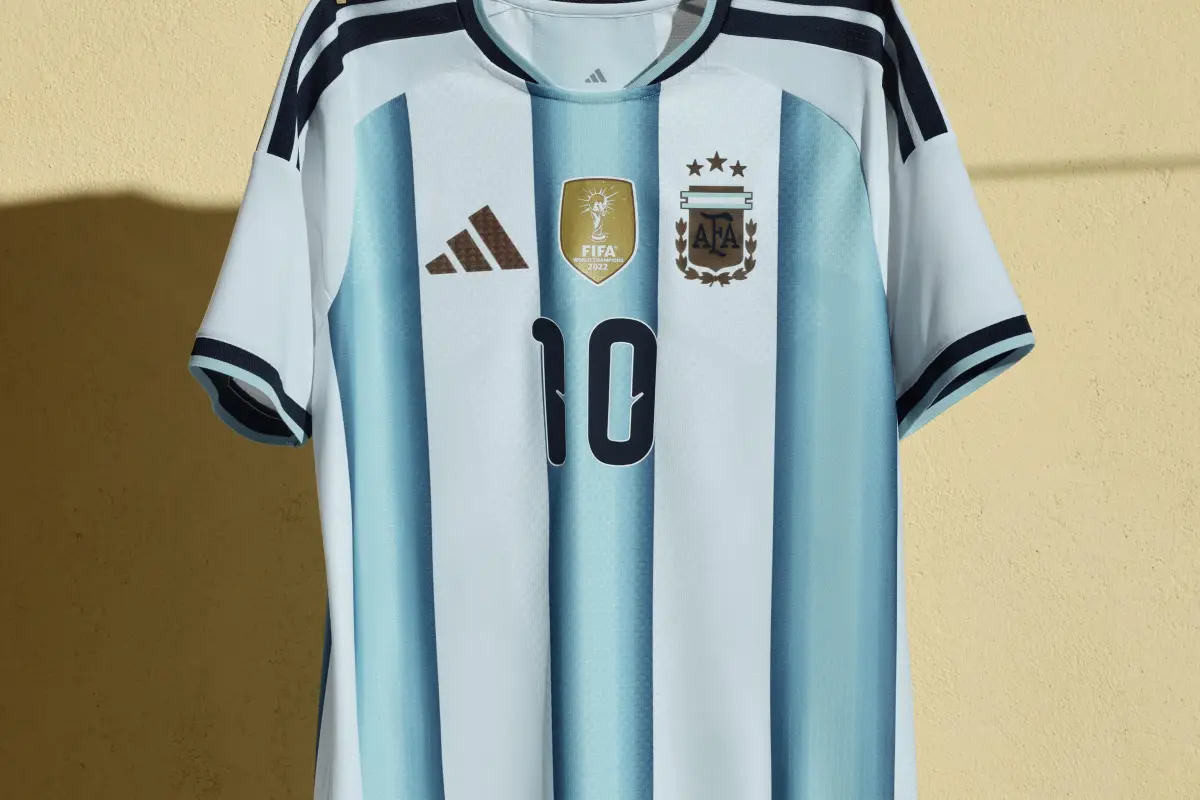 Argentina presenta su camiseta para el Mundial 2026 - Adidas Football