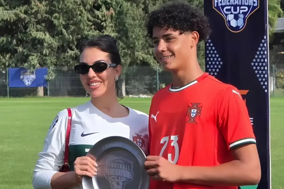Cristiano Ronaldo Jr., gana su segundo título con las juveniles de Portugal  - instagram @georginagio