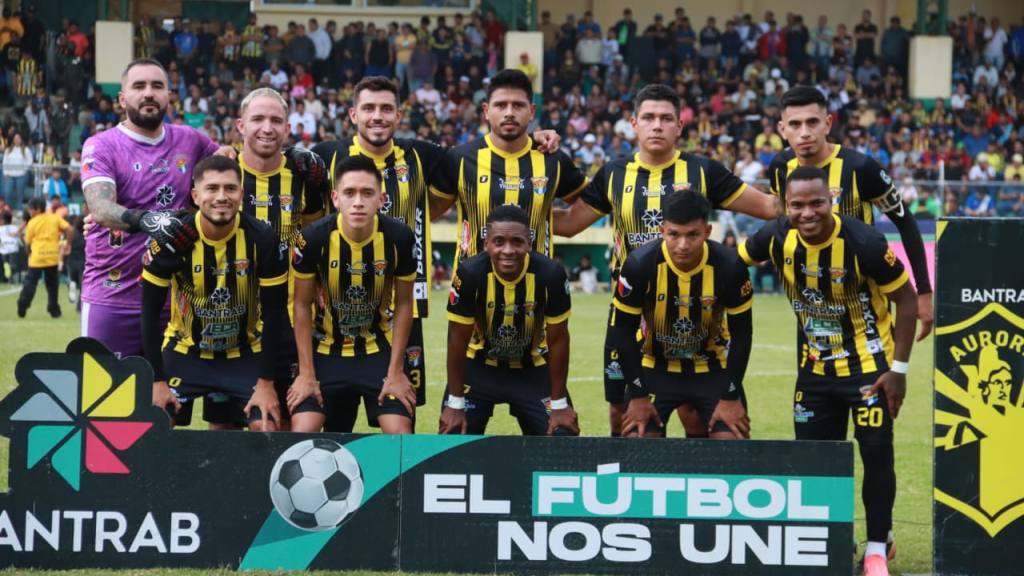 Partido entre Aurora y Comunicaciones - Jornada 18 del Apertura 2025 | Alex Meoño