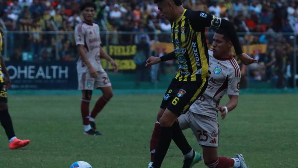 Partido entre Aurora y Comunicaciones - Jornada 18 del Apertura 2025 | Alex Meoño