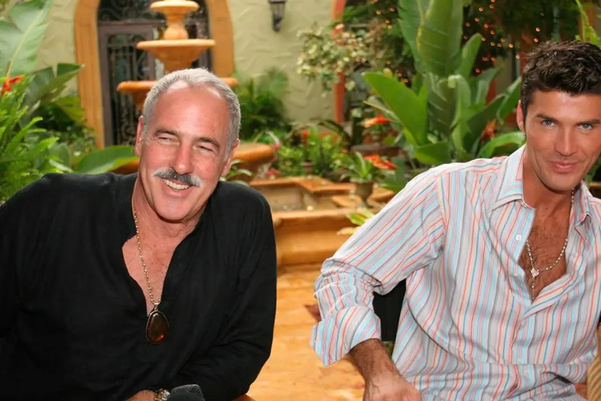 Andrés García Leonardo García, Facebook