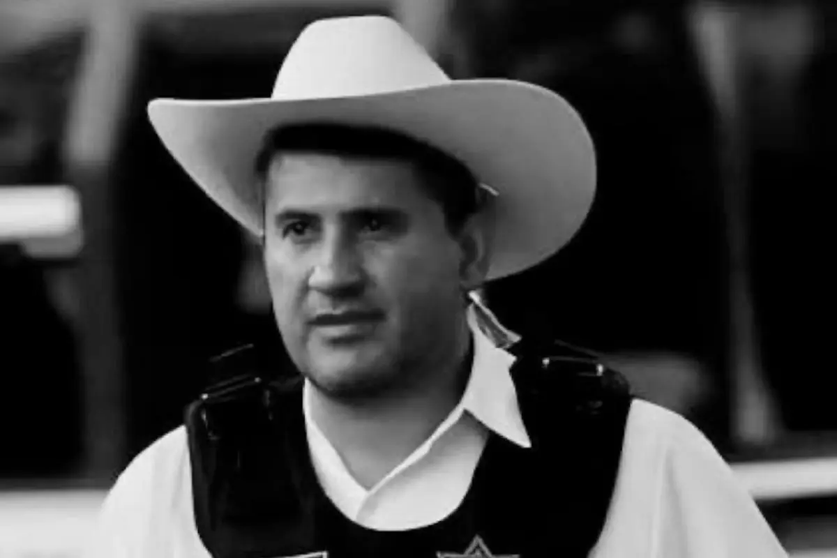 Carlos Manzo, alcalde de Uruapan, Michoacán., Redes sociales.