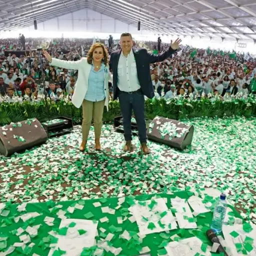 Sandra Torres y Romeo Guerra inscritos como candidatos a la presidencia y vicepresidencia, respectivamente. ,Foto Archivo