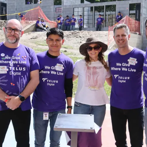 La jornada de voluntariado de TELUS Digital beneficia directamente a más de 170 niños con espacios más seguros y dignos para aprender.  ,Foto Alex Meoño