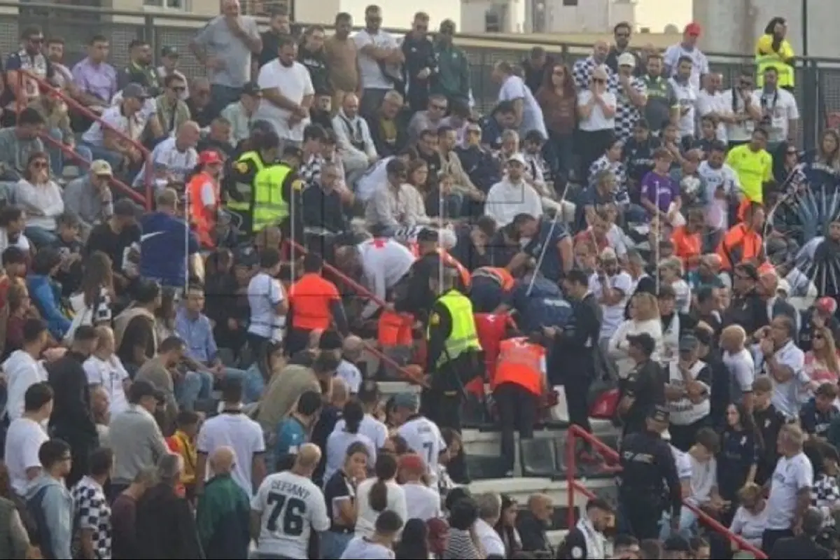 Aficionado sufre problema cardiaco en pleno estadio del Ceuta