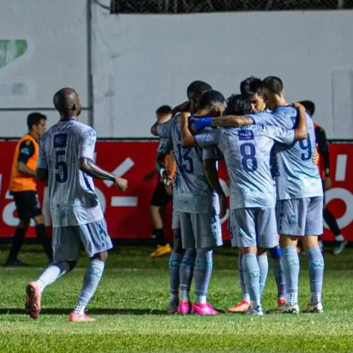 Antigua derrota a Guastatoya y celebra clasificación a cuartos de final con el triunfo 