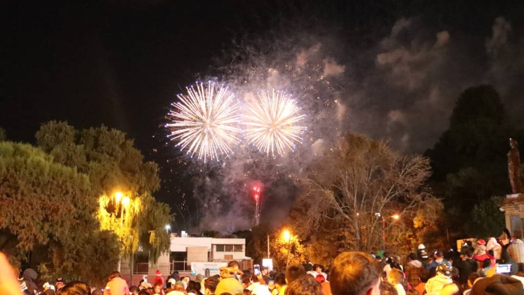 Luces Campero iluminan la Navidad en la Noche de los Deseos  | Álex Meoño