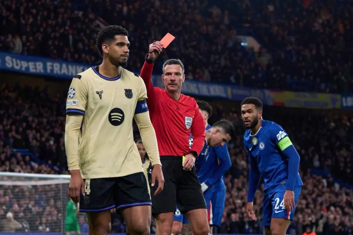 Ronald Araújo terminó de complicar el panorama para el Barça., Redes sociales. 