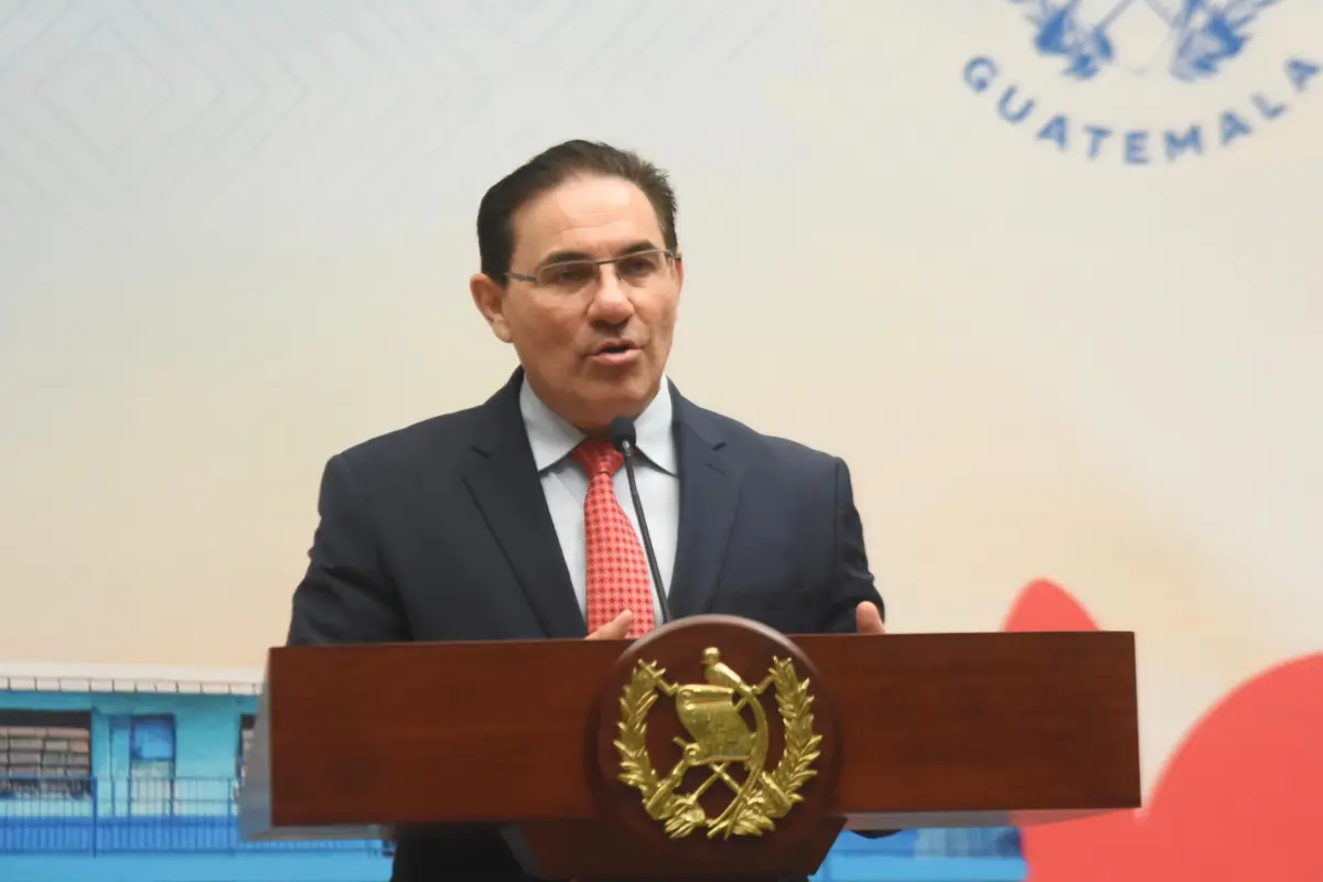 El ministro de Gobernación, Marco Antonio Villeda, en una conferencia el 26 de noviembre de 2025 en el Palacio Nacional., Omar Solís/Emisoras Unidas